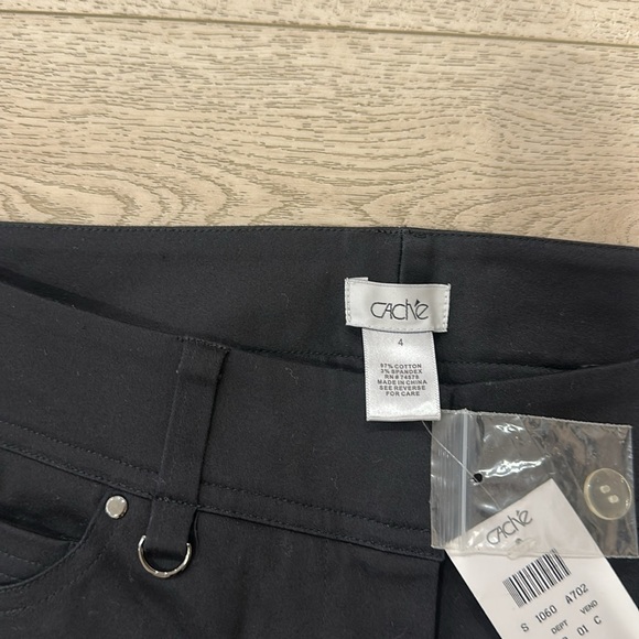 Cache black capris - Picture 10 of 13